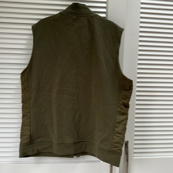 UNTUCKit Mens Rebulo Vest Full Zip Up Sleeveless Jacket Olive Green Size Large - Picture 4 of 4